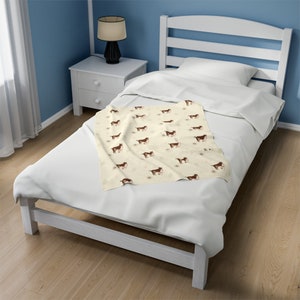 Barnyard Farmhouse Plush Blanket image 10