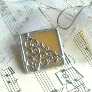 Beige Stained Glass Pendant With Filigree