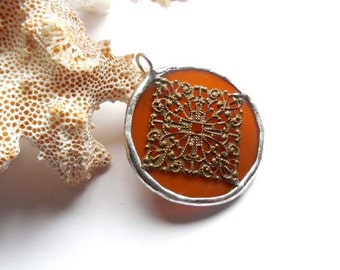 Brown Stained Glass Pendant With Filigree