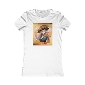 woman&#39;s tee