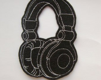 Black and White headphones iron on patch felt applique - embellishment - sew on patch - DIY - black felt - dj equipment - band patch