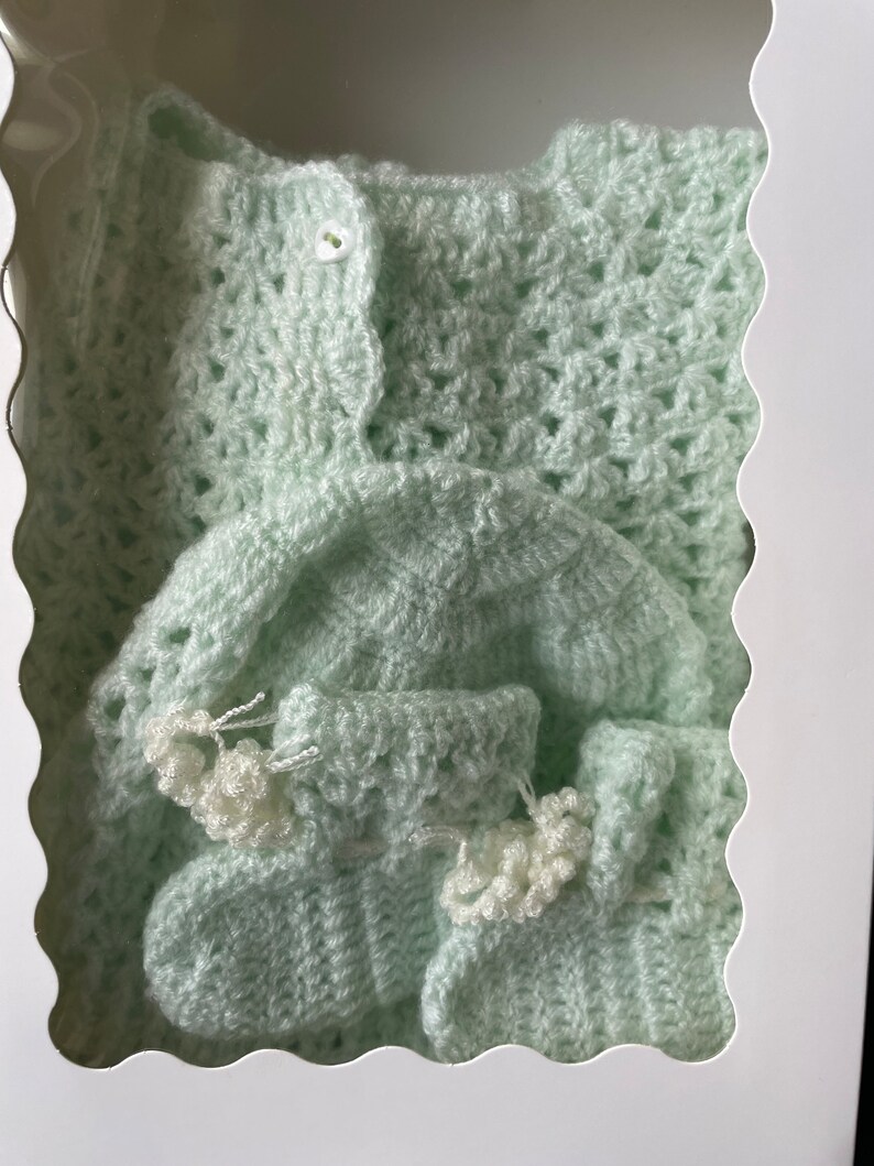 Crochet Baby Set green sweeter image 5