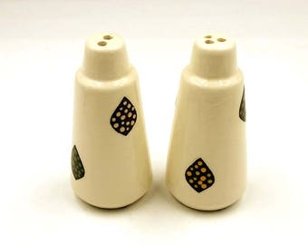 White Earthenware Ceramic Handmade Salt and Pepper Shaker Set from the Family Collection