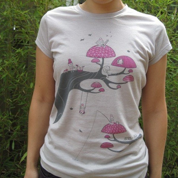 Women Happy Gnomes T shirt Medium