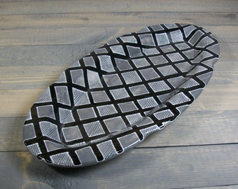 Ceramic Oval Tray with Doodle Design - Gray Black White