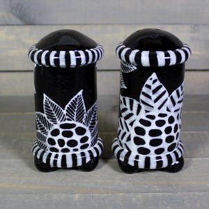 Handmade Ceramic Salt and Pepper Shakers: Black & White Doodle Design