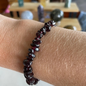 Red Garnet | Crystal Chip Bracelet