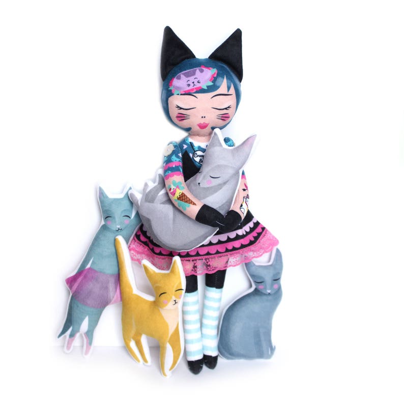 Crazy Cat Lady Dolly with 4 cats Freyja and pals doll Etsy