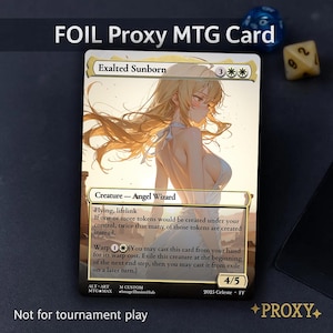Puede incluir: Una carta MTG personalizada "Exalted Sunborn" con una ilustración de estilo anime de una mujer con cabello rubio. La carta tiene un borde dorado y texto sobre las habilidades de la criatura. La carta está marcada como proxy.