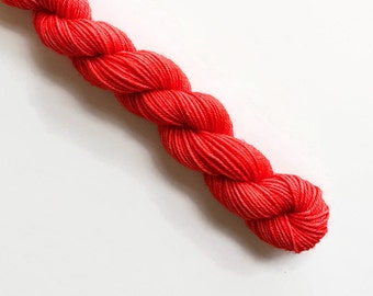 POPPY TALK hand dyed yarn mini skein. sock fingering DK yarn, merino wool knitting crochet. choose yarn base. rich orangish poppy red yarn