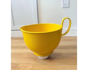 Vintage Dansk Gourmet Designs Melamine Mixing Bowl 4.5 Quart Mid Century Yellow