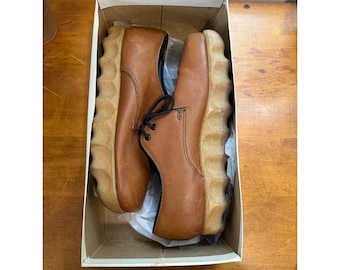 VTG 1970s Hippie Retro Brown Leather Earth Shoe Style Scalloped Rubber Sole SZ 8