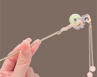 Elegance Embodied: Exquisite Jade Hairpin, Perfect Birthday Gift for Your Dearest Friend