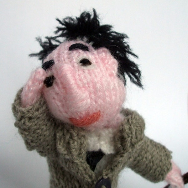 Columbo Style Finger Puppet