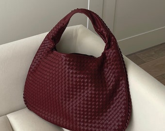 Large Burgundy Shoulder Bag for Women Cherry Red Vegan Leather Woven Burgundy Purse Hobo Dumpling Bag Maroon Travel Handbag Braided Purse