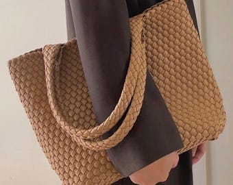 Beige Woven Shoulder Bag for Women Large Vegan Leather Purse Mocha Mousse Brown Gusset Tote Bag Hobo Travel Handbag Braided Purse