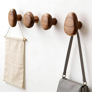 Personalized Wood Irregular Wall Storage Rack,Geometric-shaped Coat Hook Rack With Name,Wall Storage Rack,Custom Storage Rack,Christmas gift