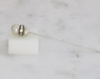 White Pearl and Rhinestone Hat Pin // Vintage Jewelry // luluglitterbug