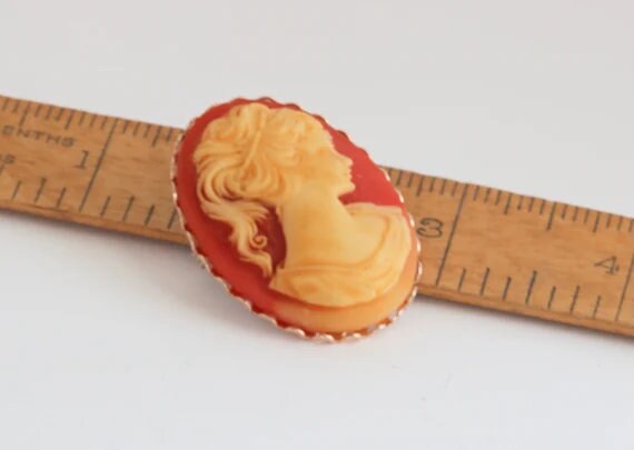 Elegant Vintage Orange and Cream Resin Cameo Broo… - image 6