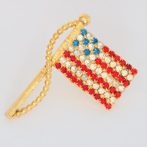 Vintage Rhinestone American Flag Brooch | Patriotic Red White Blue Jewelry // luluglitterbug