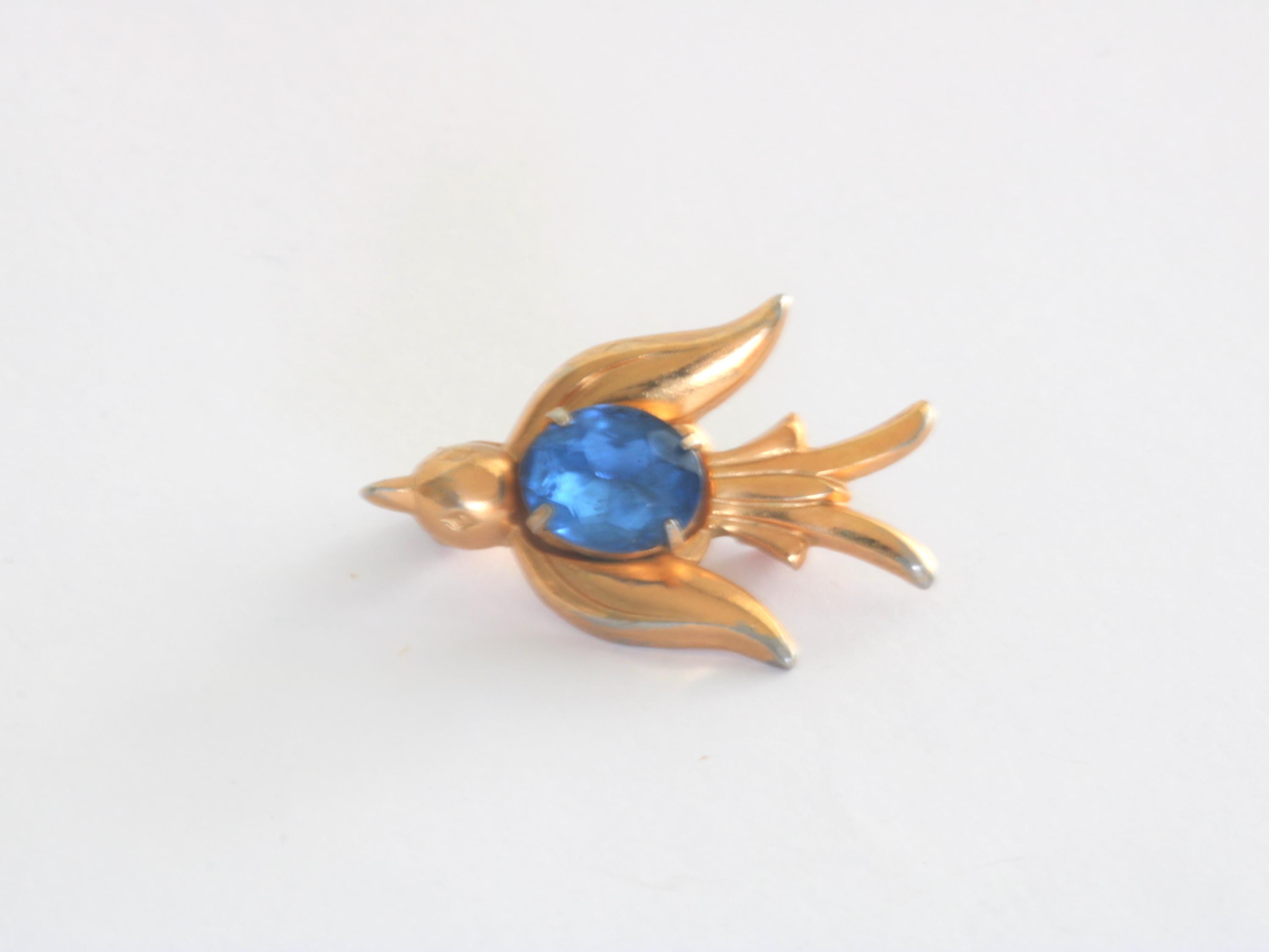 【Coro】コロ 1941年 ジェリーベリー ブルーバード ヴィンテージブローチ Vintage Coro Bird Brooch 1940s Gold Tone Blue Rhinestone Swallow