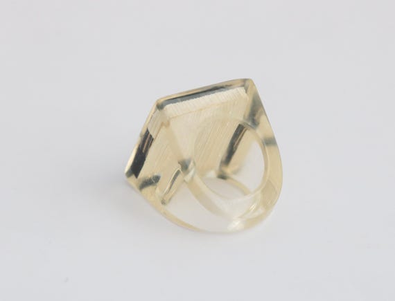Vintage Mod Lucite Statement Ring - Size 6 // lul… - image 4