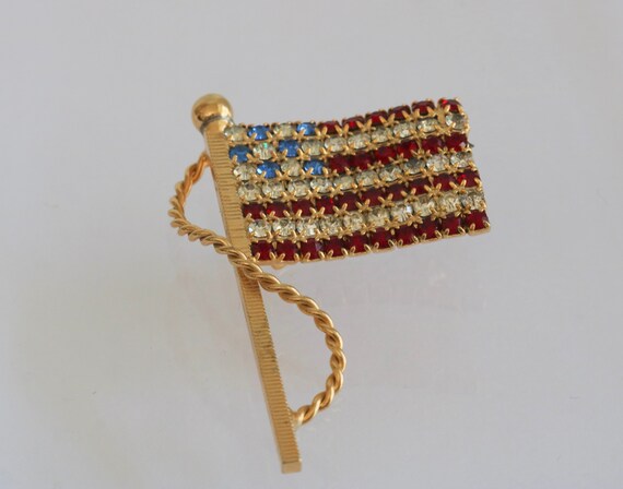 Vintage Rhinestone American Flag Brooch | Patriotic Red  display picture 2