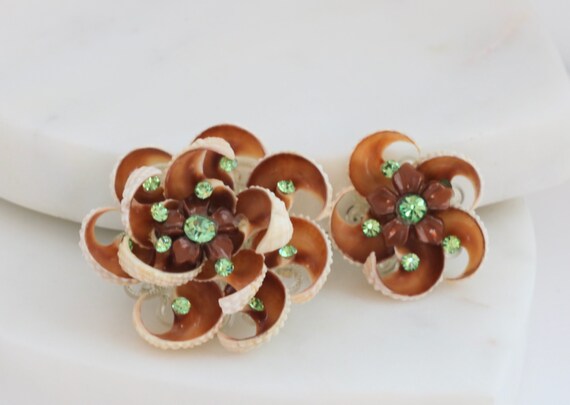 Handmade Seashell Seashell Rhinestone Brooch Twin… - image 1