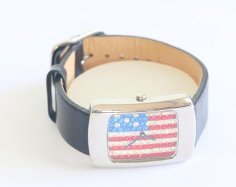 Vintage Nordstrom Fossil Swarovski Crystal Watch NWT Fossil Nordstrom Exclusive Swarovski Crystal USA Flag  main image 2