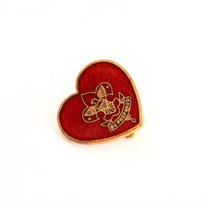 Vintage Boy Scouts "Be Prepared" Heart Enamel Pin - 1950s BSA Lapel Pin // luluglitterbug