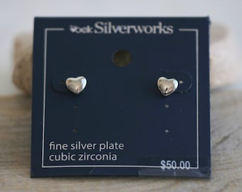 Fine Silver Plate Heart Stud Pierced Earrings // Vintage Jewelry // luluglitterbug