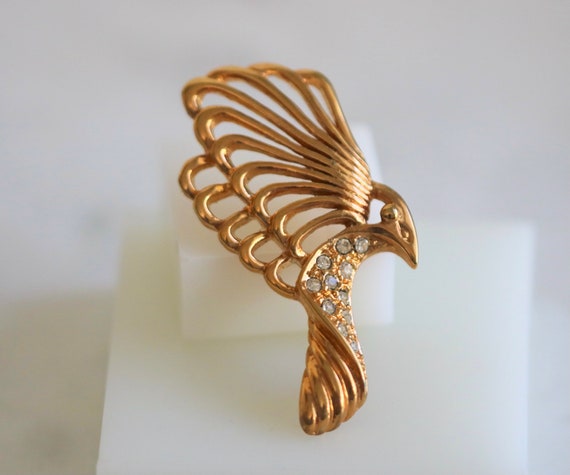 Roman Gold Tone and Rhinestone Eagle Bird Brooch … - image 9