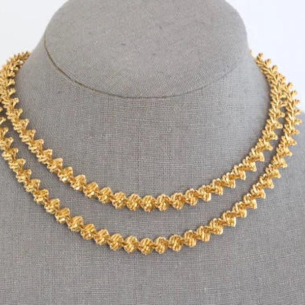 Gold Tone Chain Opera Length Long Necklace Marked PD / Vintage Jewelry // luluglitterbug