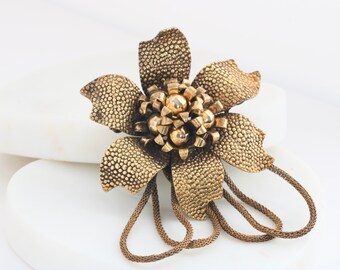 Rare Gray Kingsbury NY Brass Flower Statement Brooch Pin // Vintage Jewelry // luluglitterbug