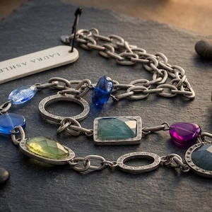 Laura Ashley Necklace - Etsy