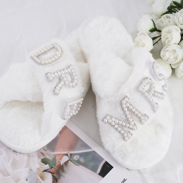 Bridal Mrs Wedding slippers,Custom Mrs Fluffy Slippers with pearls letters, Custom slippers, Bride to be slippers, Bride slippers- patches