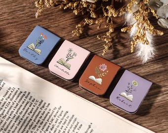 Personalized Birth Flower Magnetic Bookmark-A Meaningful Book Lover Gift for Women