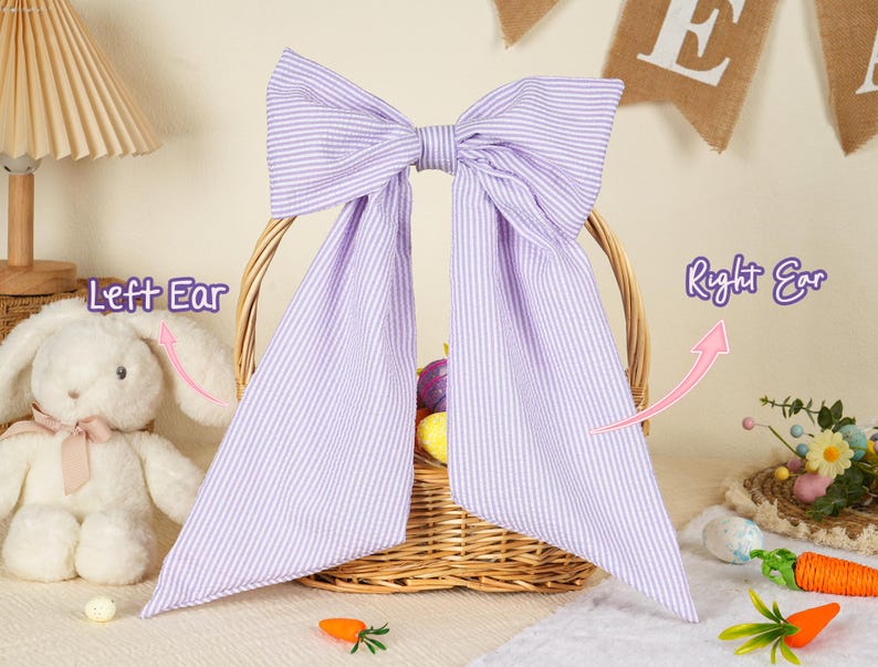 Laço personalizado para cesta de Páscoa em tecido seersucker, com fita decorativa monogramada para a alça. imagem 8