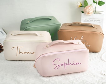 Embroidered Leather Makeup Bag: Large Capacity Cosmetic Organizer