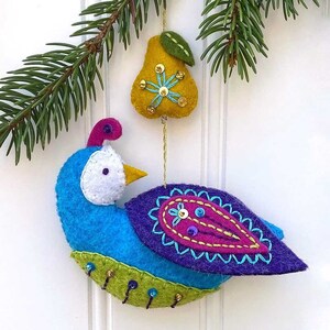 PATTERN TUTORIAL: Partridge and Pear Ornament