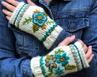 Floral Wrist Warmers PDF Pattern