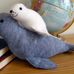 Slippy and Slide stuffed felt seals PDF pattern image 3