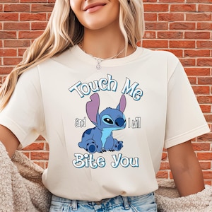 Lilo & Stitch Rör mig och jag biter dig rolig t-shirt | Unisex vuxen t-shirt | Hoodie | Premium DTF-tryck | Barnalternativ | O249 bild 3