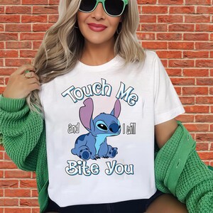 Lilo & Stitch Rör mig och jag biter dig rolig t-shirt | Unisex vuxen t-shirt | Hoodie | Premium DTF-tryck | Barnalternativ | O249 bild 11