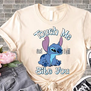 Lilo & Stitch Rör mig och jag biter dig rolig t-shirt | Unisex vuxen t-shirt | Hoodie | Premium DTF-tryck | Barnalternativ | O249 bild 4