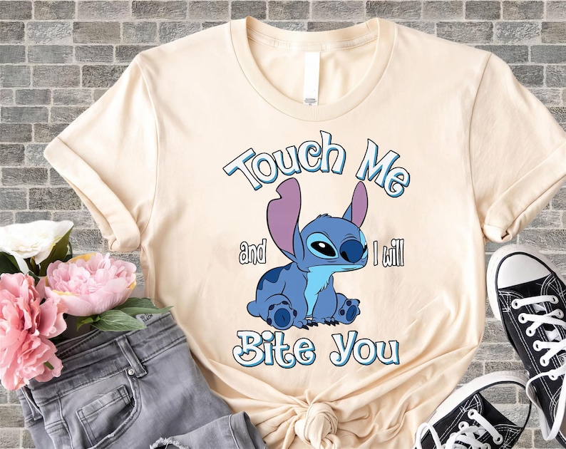 Lilo & Stitch Rör mig och jag biter dig rolig t-shirt | Unisex vuxen t-shirt | Hoodie | Premium DTF-tryck | Barnalternativ | O249 bild 4