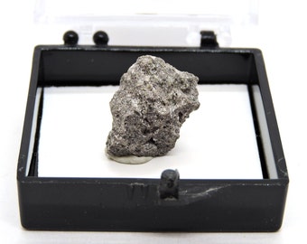 Fluoro-edenite in perky box thumbnail mineral specimen