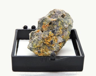 Wulfenite on Fluorite in perky box thumbnail mineral specimen