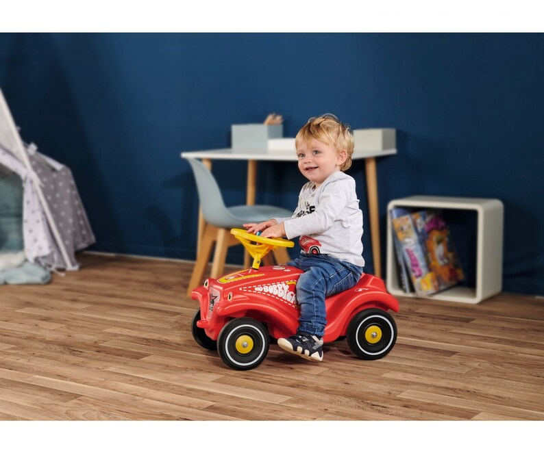 Auto da corsa per bambini BIG Bobby-Car Classic Fire Department cavalcabile immagine 5