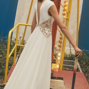 Silk wedding dress image 3